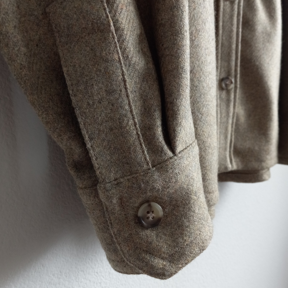 A.P.C. Men's Basile Wool Overshirt Shacket In Khaki Heather L - Picture 5 of 15